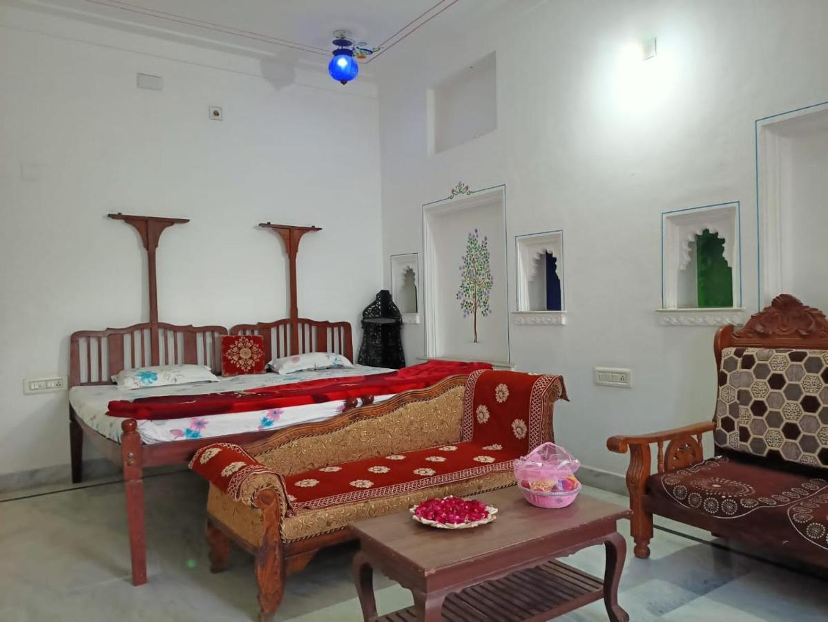 Hotel Aravali View Palace Udajpur Exteriér fotografie